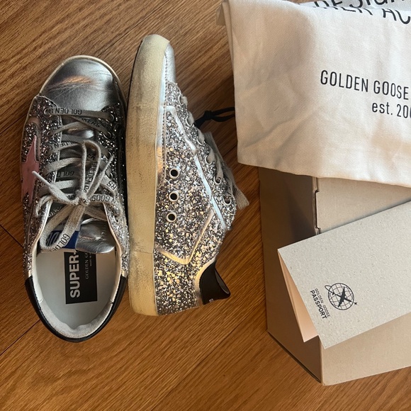 Golden Goose - Size 36 -Like new - Picture 2 of 6